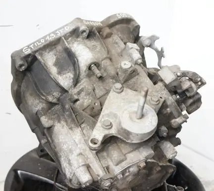 Fiat Stilo Manual 5 speed gearbox C6055495775
