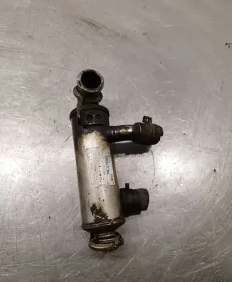 Citroen C5 EGR valve cooler 9646762280 28734G 6102008