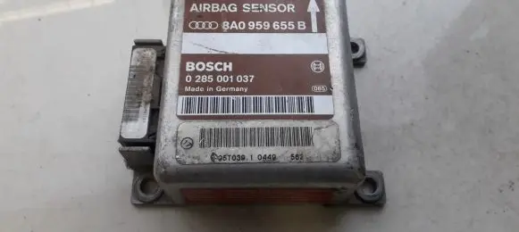 Audi A6 S6 C4 4A Airbag control unit/module 8A0959655B 0285001037