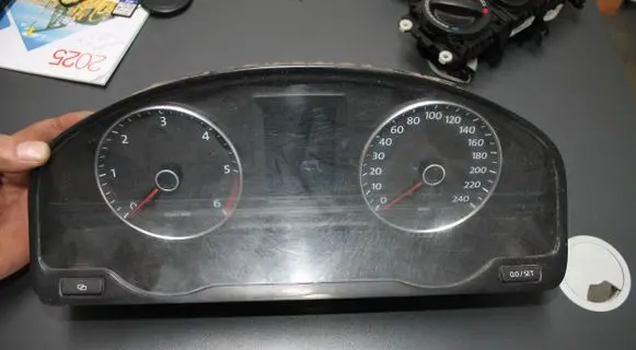 Volkswagen Transporter - Caravelle T5 Speedometer (instrument cluster) 7E0920860C VDD0241306 1019015367