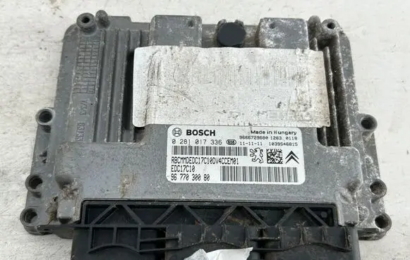 Peugeot 207 Engine control unit/module 0281017336 9677030080 9666729680