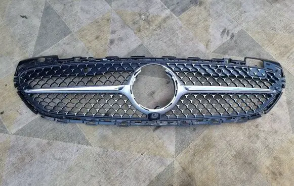 Mercedes-Benz C W206 Front grill A2068882100