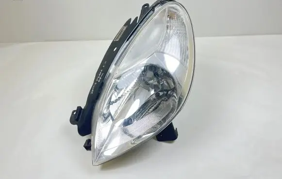 Citroen Xsara Picasso Headlight/headlamp 89310190