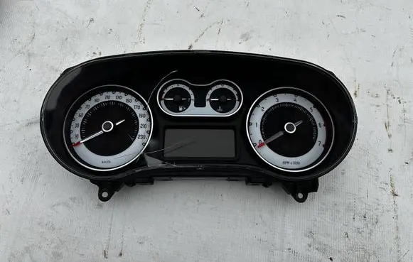 Fiat 500L Speedometer (instrument cluster) 52026759 A2C97537800 060116