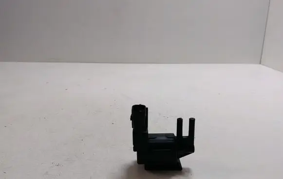 Mazda 6 Vacuum valve K5T44090