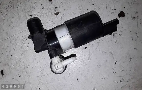 Renault Megane III Windscreen/windshield washer pump 8200031805