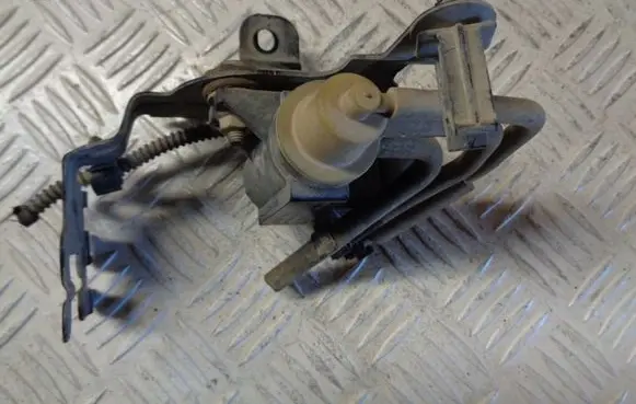 Volkswagen Caddy Turbo solenoid valve 1K0906627A
