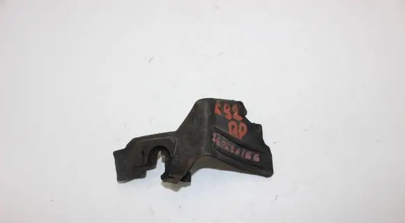 BMW 3 E90 E91 Engine compartment rubber 7182062