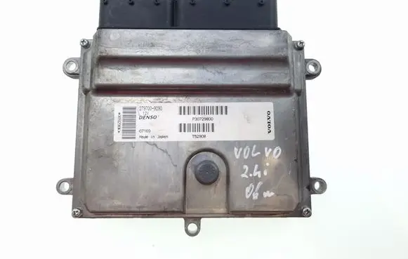 Volvo S40 Engine control unit/module P30729800 2797009290