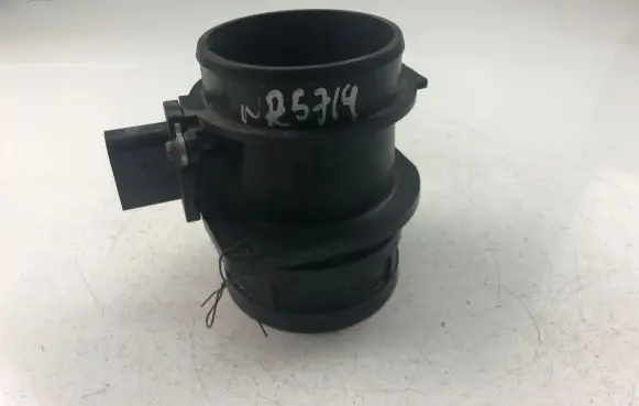Audi A4 S4 B8 8K Mass air flow meter 06D906461