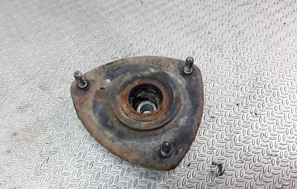 Toyota Yaris Front upper strut mount 