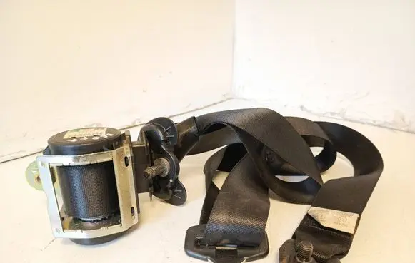 BMW 5 E60 E61 Front seatbelt 0120R0000 031211 601629600