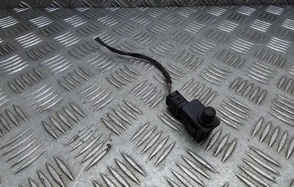 BMW 7 E65 E66 Bonnet alarm switch sensor 9119052