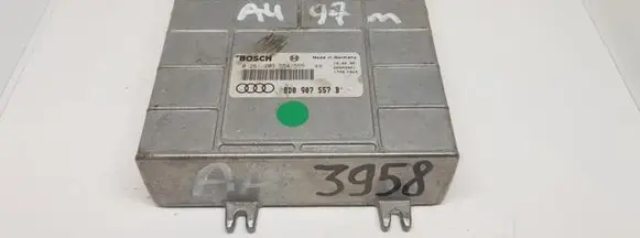 Audi A4 S4 B5 8D Engine control unit/module 8D0907557B 0261203554
