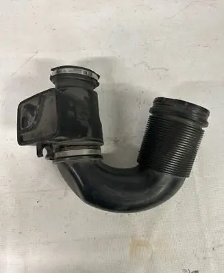 Audi Q7 4M Air intake duct part 06E129616C 0114404A 4013059A