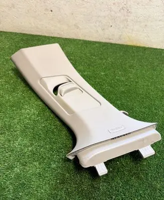 Skoda Octavia Mk4 (B) pillar trim (top) 5E3867243