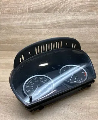 Speedometer (instrument cluster)
