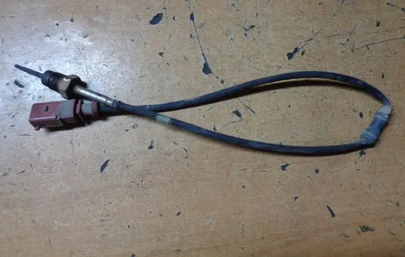 Volkswagen PASSAT B7 Lambda probe sensor 03L906088GJ