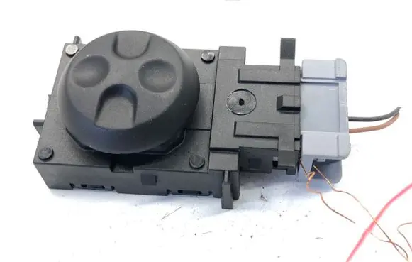 Peugeot 508 II Seat control switch 98125345XT