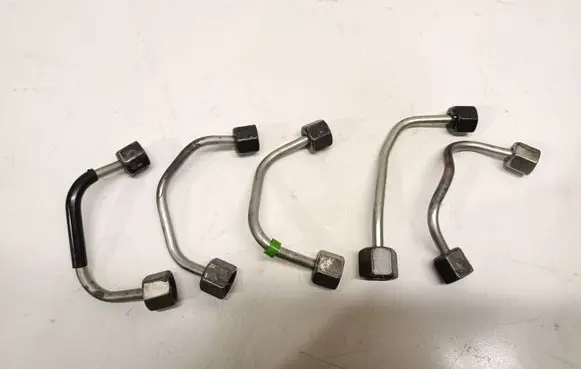 Citroen C5 Aircross Fuel line pipe 9811737680 9811737380 9825615580