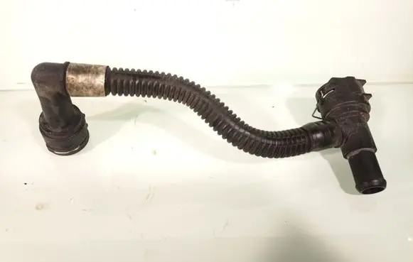 Opel Insignia A Breather hose/pipe 55566095