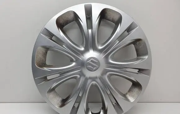 Suzuki SX4 S-Cross R16 wheel hub/cap/trim 