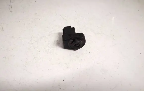 Renault Laguna III Air quality sensor 52410663 0816264