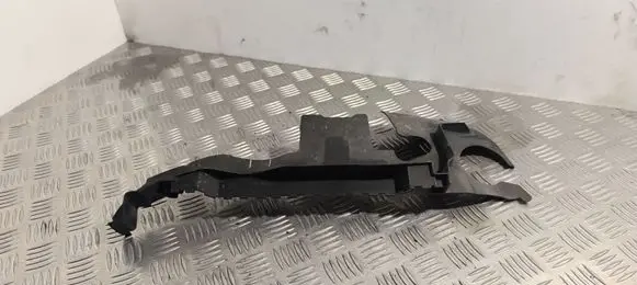 Audi A6 S6 C6 4F Intercooler air guide/duct channel 4F0121284G