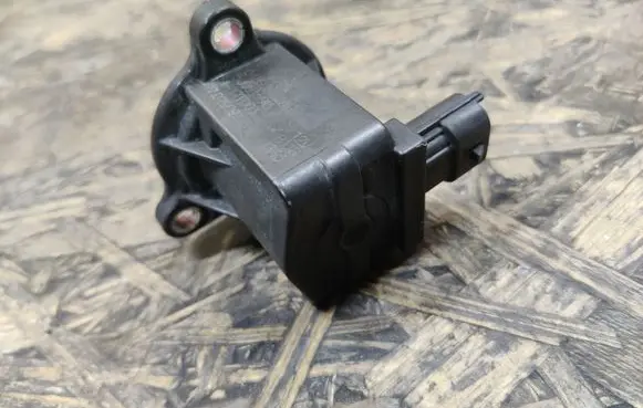 Alfa Romeo Giulia Other engine bay part 50051596 04893902AB