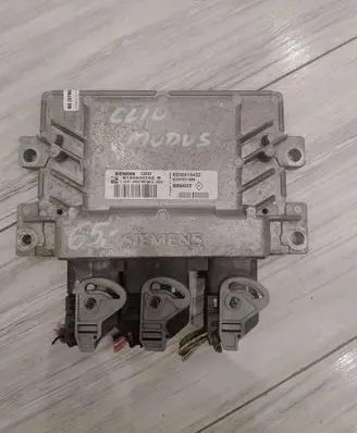 Renault Modus Engine control unit/module ECU S120200102B