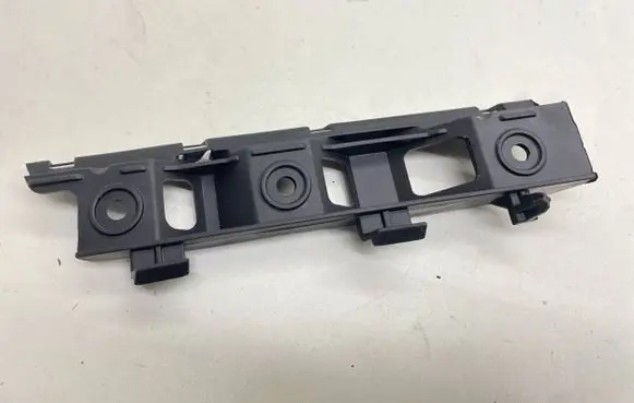 Volkswagen PASSAT B6 Front bumper mounting bracket 3C0807183
