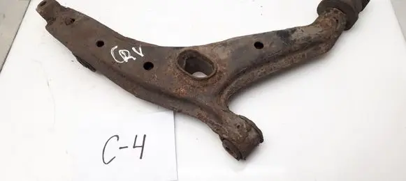 Honda CR-V Front lower control arm/wishbone