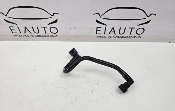 BMW 5 F10 F11 Vacuum line/pipe/hose 8513632