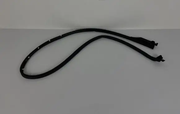 Dacia Duster II Rubber seal rear door 828385082R 828385082