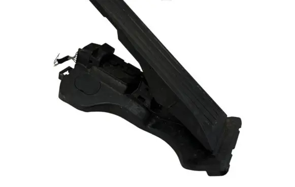 Volkswagen Jetta VI Accelerator throttle pedal 1K1721503BB