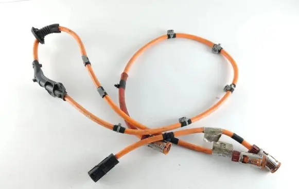 Mercedes-Benz CLA C118 X118 High voltage cable A1775409732 A1775409632