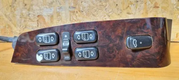Mercedes-Benz S W220 Electric window control switch 2208201010