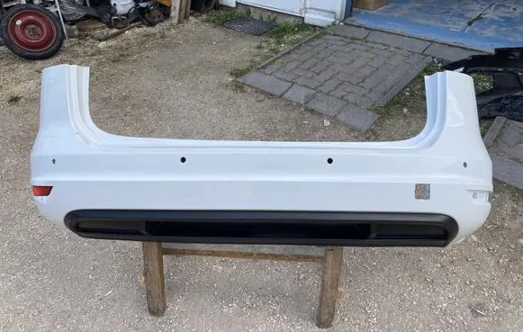 Seat Alhambra (Mk2) Front bumper 7N0807421B