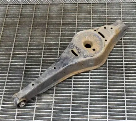 Rear upper control arm/wishbone