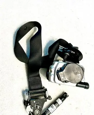 BMW X6 F16 Front seatbelt 624640100E 7321291