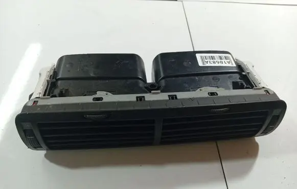 Dash center air vent grill