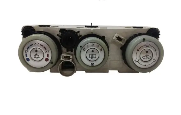 Mitsubishi Colt Climate control unit PMN1645690 983860X