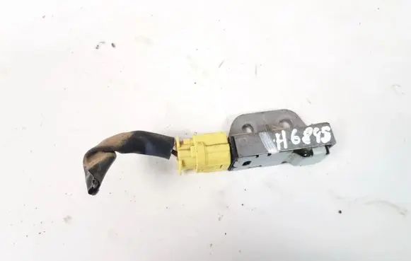 Nissan X-Trail T30 Airbag deployment crash/impact sensor