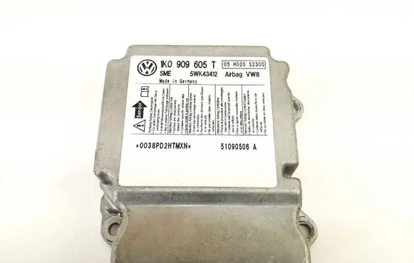 Skoda Octavia Mk2 (1Z) Airbag control unit/module 1K0909605T