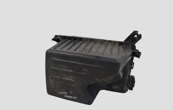 Hyundai Santa Fe Air filter box 281102B200