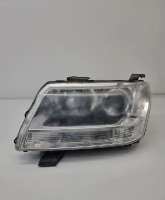 Suzuki Grand Vitara II Headlight/headlamp