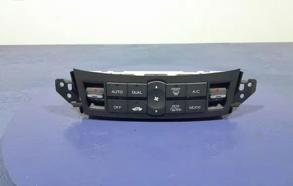 Honda Accord Climate control unit D08Y4