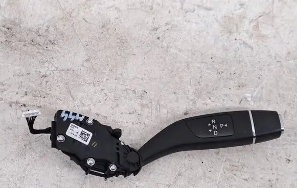 Mercedes-Benz C W205 Gear shifter/selector