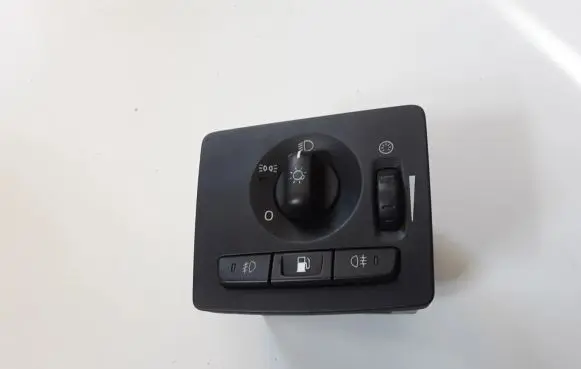 Volvo C30 Light switch 30739299