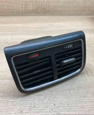 Audi A4 S4 B8 8K Rear air vent grill 8K0819203D